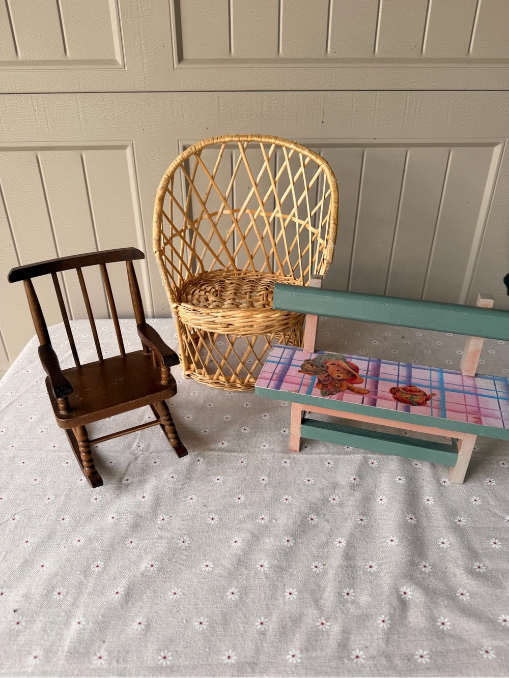 Assorted Kids' Doll Chairs Set - Natural, Brown & Pastel Pink/Green